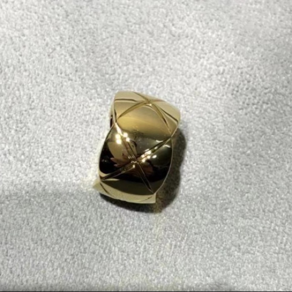 Crush Gold Chunky Ring - Picture 7 of 13